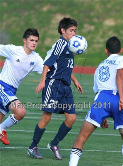 Thumbnail 3 in Central vs. Montgomery (San Diego City Tournament) photogallery.