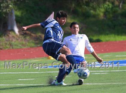 Thumbnail 2 in Central vs. Montgomery (San Diego City Tournament) photogallery.