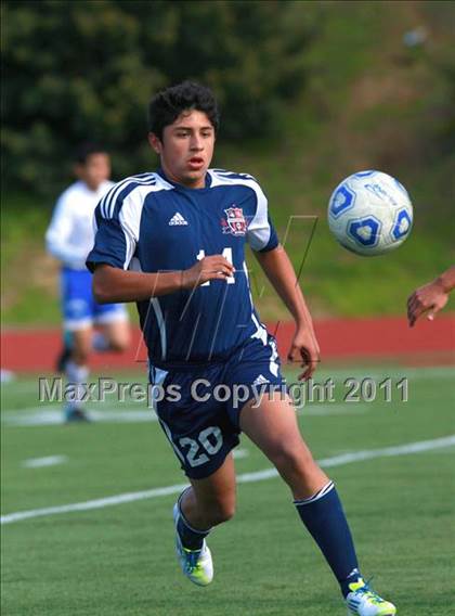 Thumbnail 2 in Central vs. Montgomery (San Diego City Tournament) photogallery.