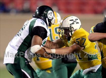 Thumbnail 1 in St. Xavier vs. Trinity (KHSAA State Playoffs) photogallery.