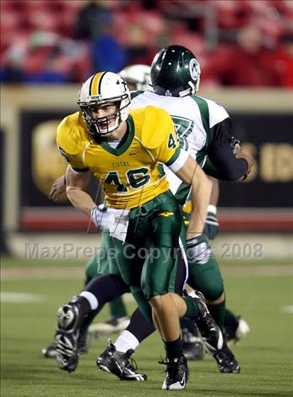 Thumbnail 3 in St. Xavier vs. Trinity (KHSAA State Playoffs) photogallery.