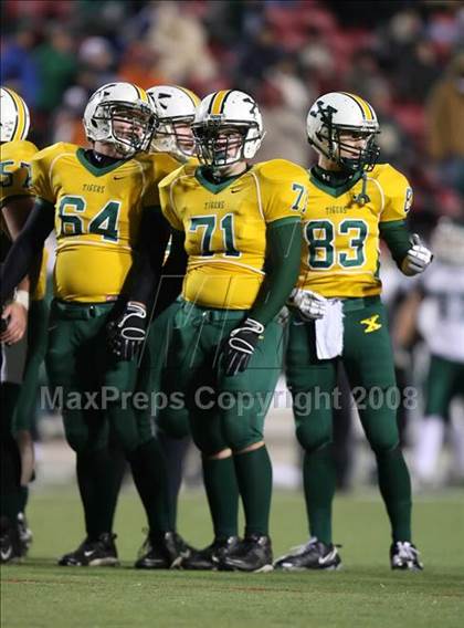 Thumbnail 2 in St. Xavier vs. Trinity (KHSAA State Playoffs) photogallery.