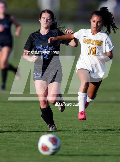 Thumbnail 2 in Franklin Central vs Speedway photogallery.
