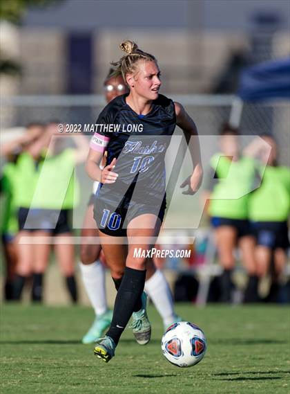 Thumbnail 2 in Franklin Central vs Speedway photogallery.