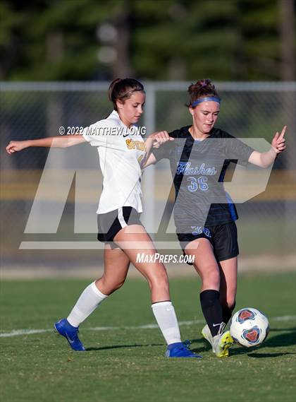 Thumbnail 3 in Franklin Central vs Speedway photogallery.