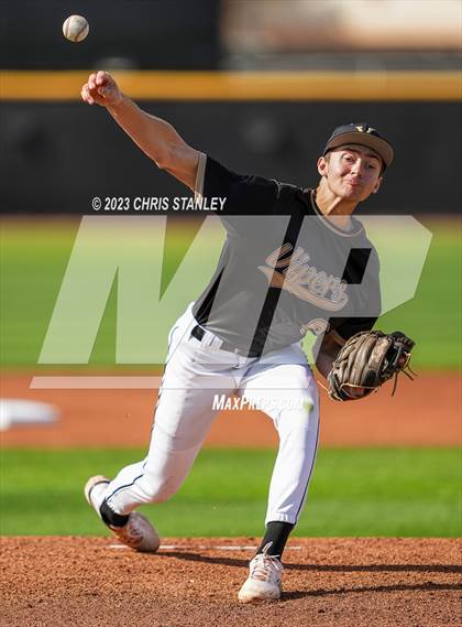 Thumbnail 1 in Verrado vs. Chaparral (Best of the West Tournament) photogallery.