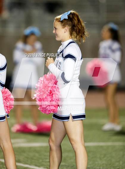 Thumbnail 1 in Crescenta Valley @ Burbank photogallery.