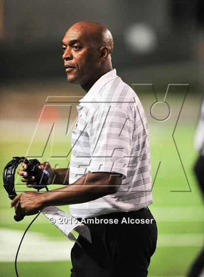 Thumbnail 2 in Lamar vs. Fort Bend Elkins photogallery.