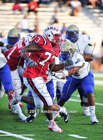 Thumbnail 3 in Lamar vs. Fort Bend Elkins photogallery.
