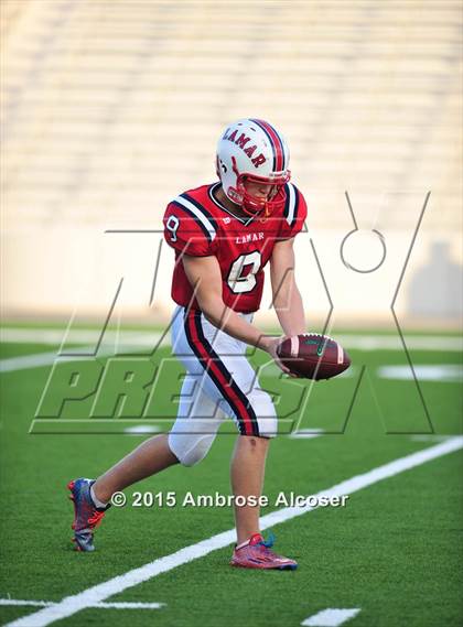 Thumbnail 1 in Lamar vs. Fort Bend Elkins photogallery.