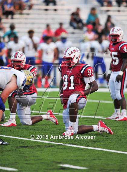 Thumbnail 2 in Lamar vs. Fort Bend Elkins photogallery.