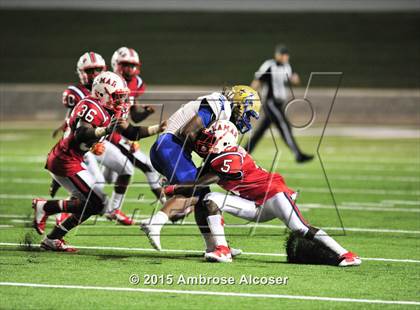 Thumbnail 3 in Lamar vs. Fort Bend Elkins photogallery.