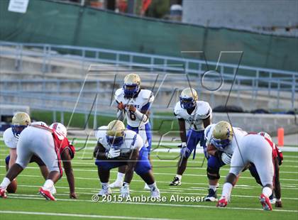 Thumbnail 2 in Lamar vs. Fort Bend Elkins photogallery.