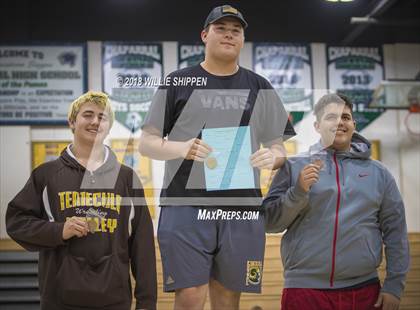 Thumbnail 1 in CIF Southwestern League Finals photogallery.