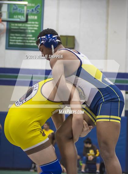 Thumbnail 3 in CIF Southwestern League Finals photogallery.