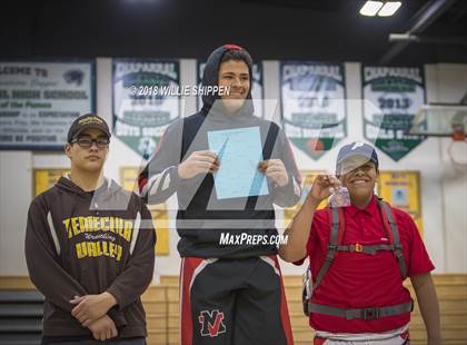 Thumbnail 2 in CIF Southwestern League Finals photogallery.
