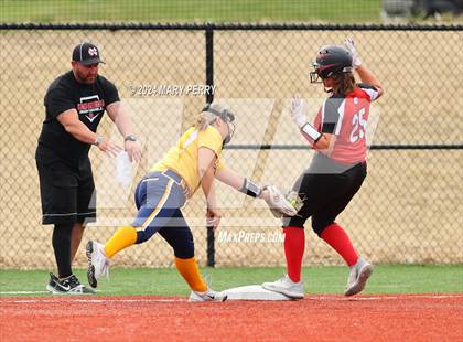 Thumbnail 2 in Shenango @ New Castle photogallery.