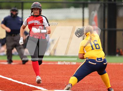 Thumbnail 2 in Shenango @ New Castle photogallery.