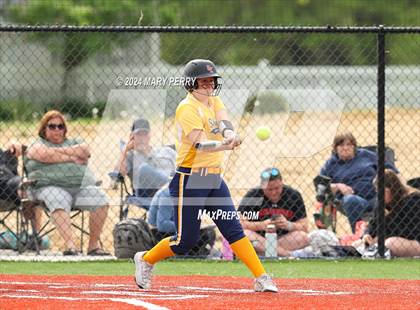 Thumbnail 1 in Shenango @ New Castle photogallery.