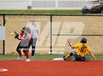 Thumbnail 2 in Shenango @ New Castle photogallery.