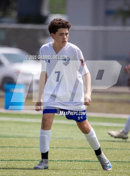 Thumbnail 1 in Progreso vs. La Vernia (UIL Region IV 4A D1 Soccer Semifinals) photogallery.