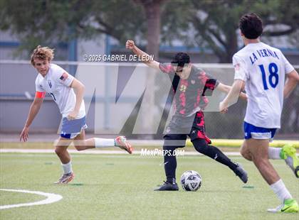 Thumbnail 1 in Progreso vs. La Vernia (UIL Region IV 4A D1 Soccer Semifinals) photogallery.