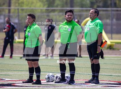 Thumbnail 3 in Progreso vs. La Vernia (UIL Region IV 4A D1 Soccer Semifinals) photogallery.