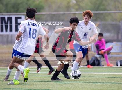Thumbnail 3 in Progreso vs. La Vernia (UIL Region IV 4A D1 Soccer Semifinals) photogallery.