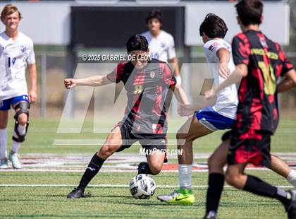 Thumbnail 3 in Progreso vs. La Vernia (UIL Region IV 4A D1 Soccer Semifinals) photogallery.