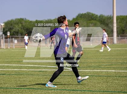 Thumbnail 3 in Progreso vs. La Vernia (UIL Region IV 4A D1 Soccer Semifinals) photogallery.