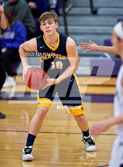 Thumbnail 3 in Strasburg vs. Rappahannock County photogallery.