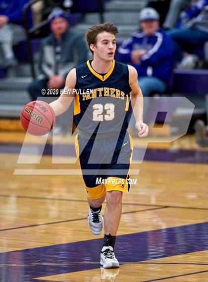 Thumbnail 3 in Strasburg vs. Rappahannock County photogallery.