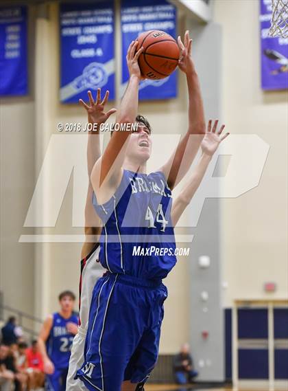 Thumbnail 3 in MacArthur [Douglas] vs Jefferson (SAISD Basketball Tournament) photogallery.