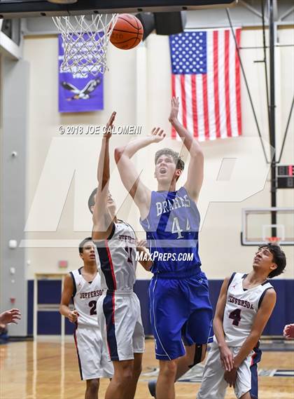 Thumbnail 3 in MacArthur [Douglas] vs Jefferson (SAISD Basketball Tournament) photogallery.