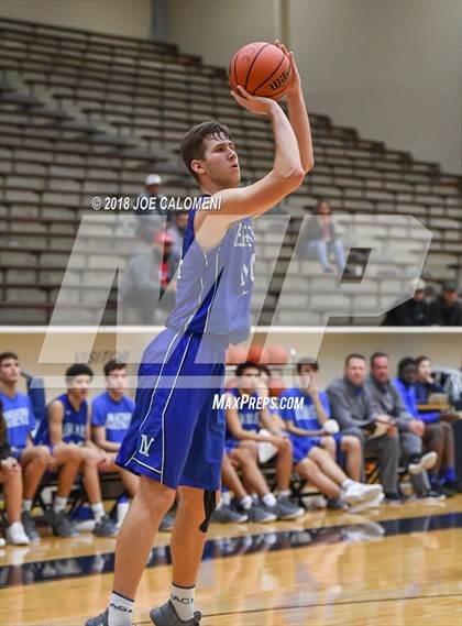 Thumbnail 3 in MacArthur [Douglas] vs Jefferson (SAISD Basketball Tournament) photogallery.