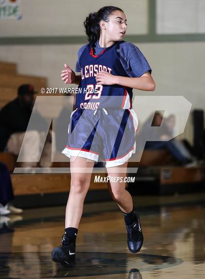 Thumbnail 2 in Pleasant Grove @ Monterey Trail photogallery.
