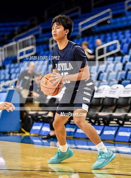 Thumbnail 1 in Servite vs. Loyola photogallery.