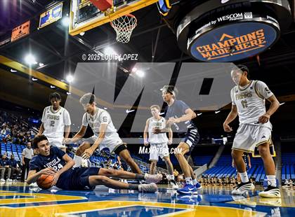 Thumbnail 3 in Servite vs. Loyola photogallery.