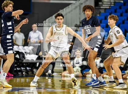 Thumbnail 1 in Servite vs. Loyola photogallery.