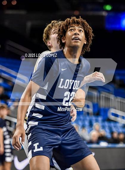 Thumbnail 3 in Servite vs. Loyola photogallery.