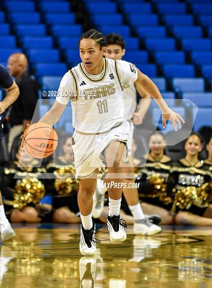 Thumbnail 2 in Servite vs. Loyola photogallery.