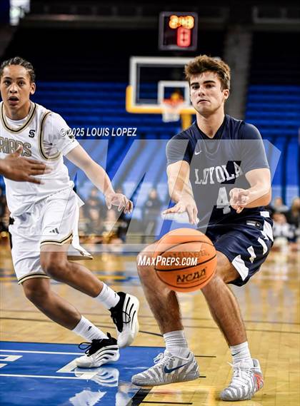 Thumbnail 1 in Servite vs. Loyola photogallery.
