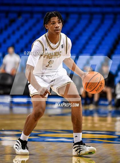 Thumbnail 2 in Servite vs. Loyola photogallery.