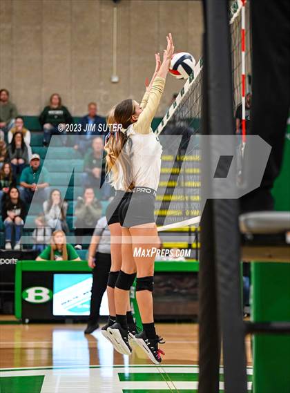 Thumbnail 2 in Round Top-Carmine vs Neches (UIL 1A Region IV Final) photogallery.