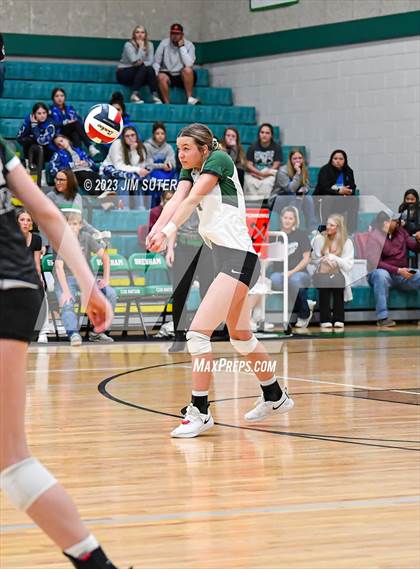 Thumbnail 2 in Round Top-Carmine vs Neches (UIL 1A Region IV Final) photogallery.