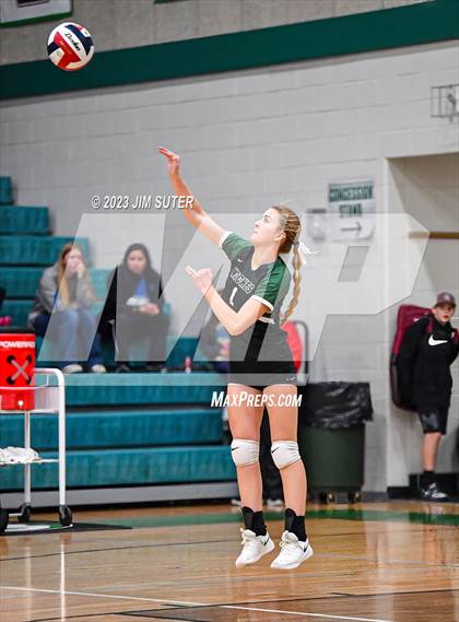 Thumbnail 2 in Round Top-Carmine vs Neches (UIL 1A Region IV Final) photogallery.