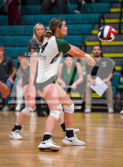 Thumbnail 3 in Round Top-Carmine vs Neches (UIL 1A Region IV Final) photogallery.