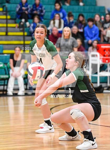 Thumbnail 3 in Round Top-Carmine vs Neches (UIL 1A Region IV Final) photogallery.