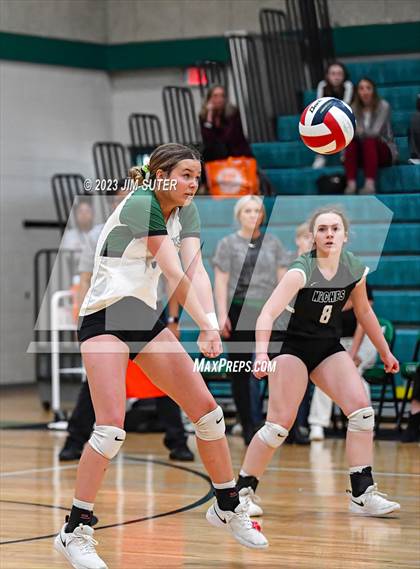 Thumbnail 2 in Round Top-Carmine vs Neches (UIL 1A Region IV Final) photogallery.