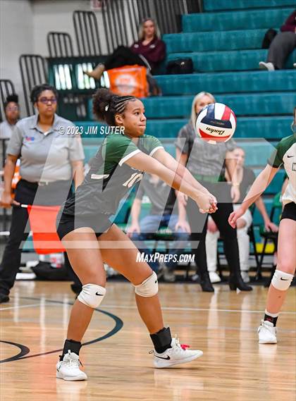 Thumbnail 3 in Round Top-Carmine vs Neches (UIL 1A Region IV Final) photogallery.